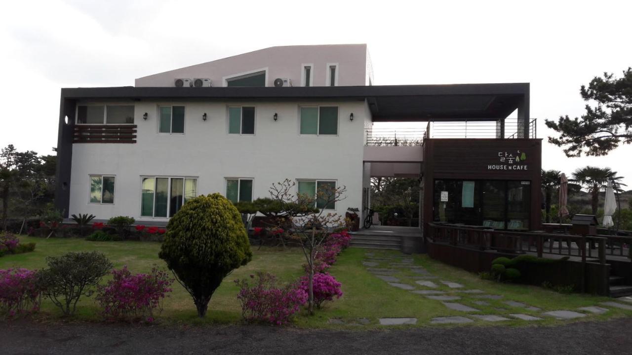 ג'גו Moon Forest Guesthouse מראה חיצוני תמונה