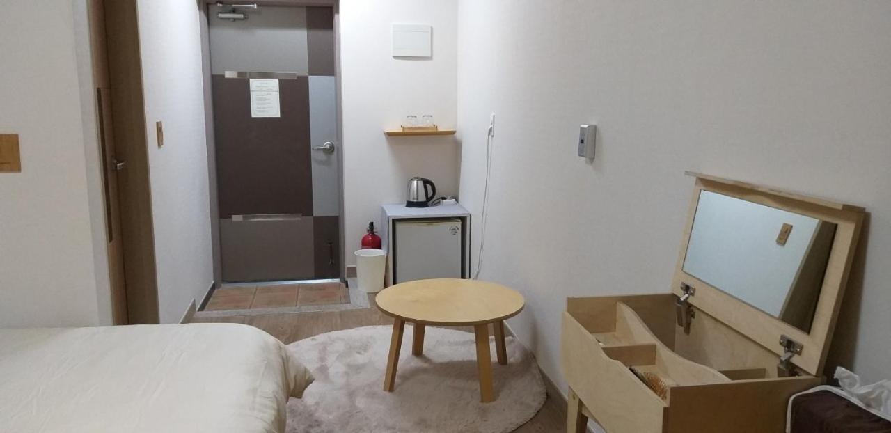 ג'גו Moon Forest Guesthouse מראה חיצוני תמונה