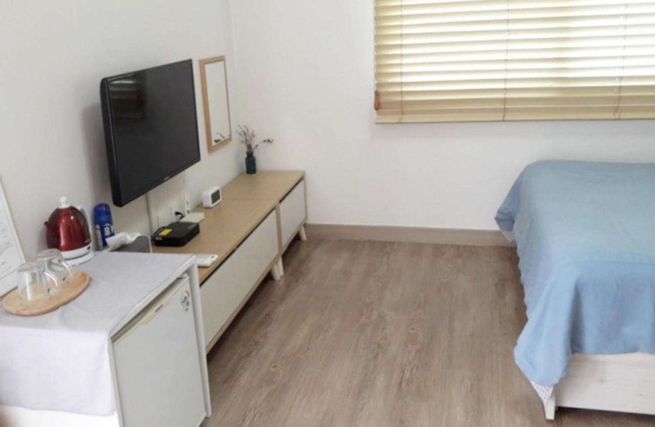 ג'גו Moon Forest Guesthouse מראה חיצוני תמונה