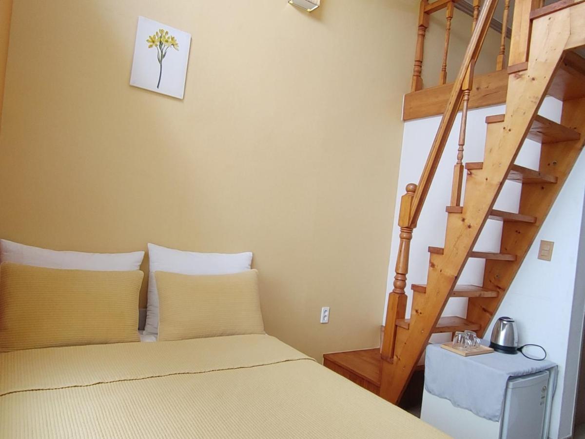 ג'גו Moon Forest Guesthouse מראה חיצוני תמונה