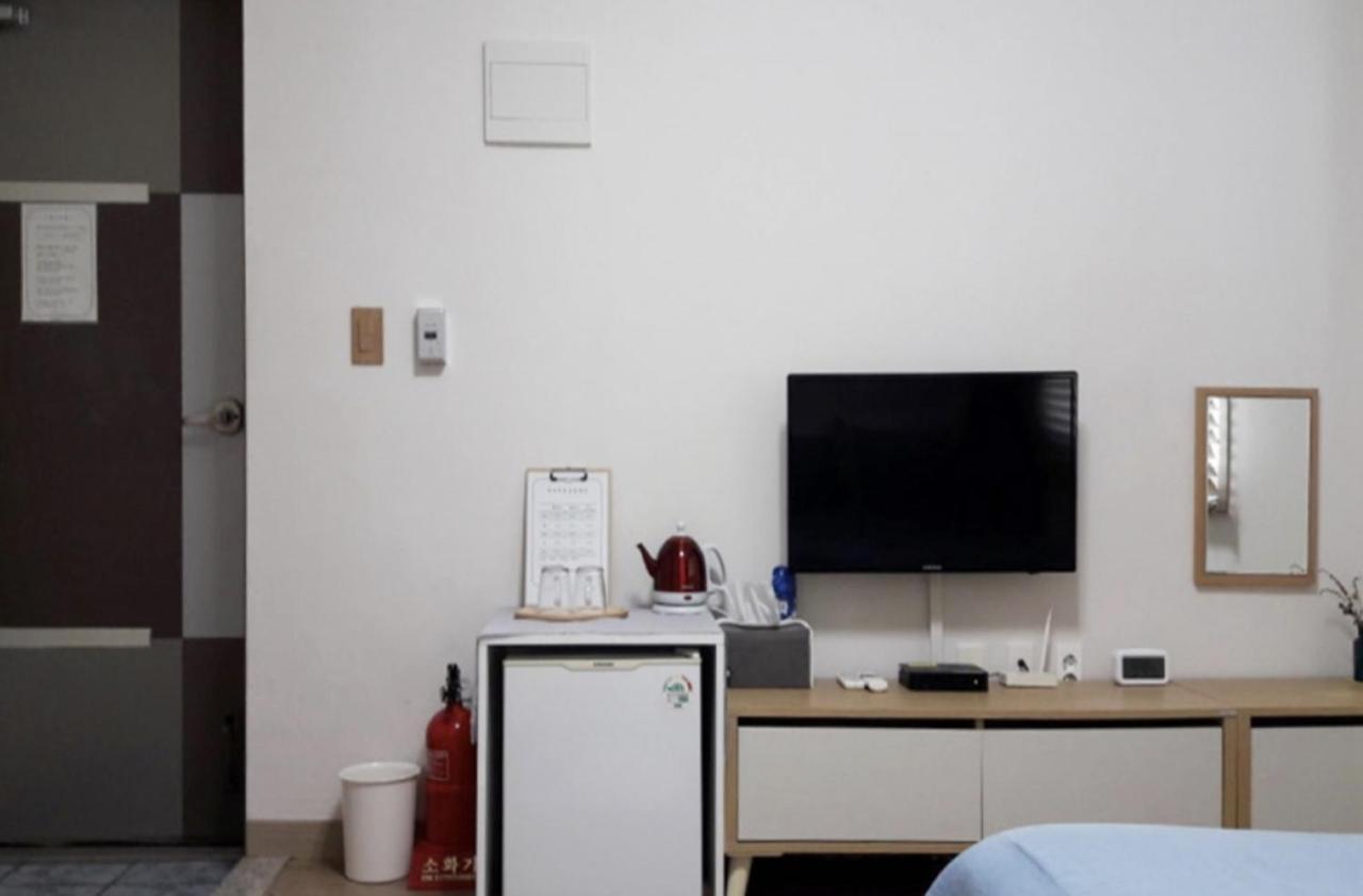 ג'גו Moon Forest Guesthouse מראה חיצוני תמונה