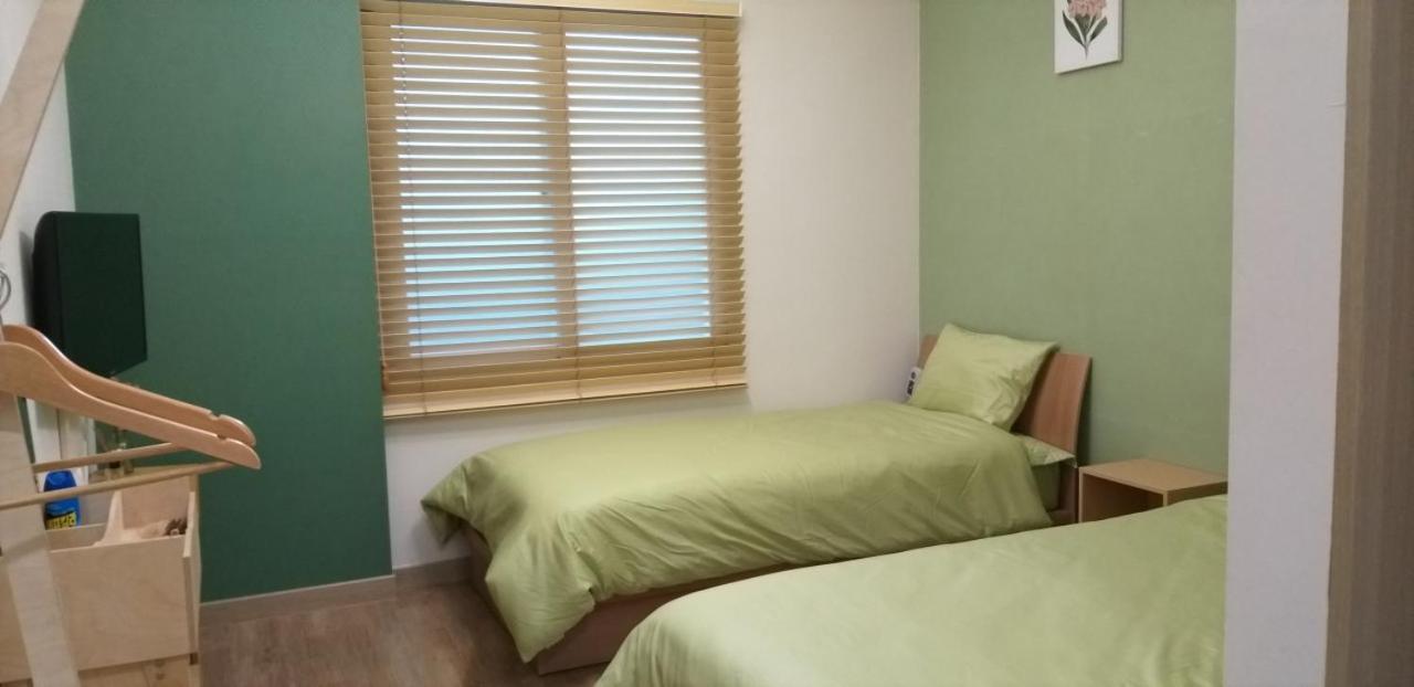 ג'גו Moon Forest Guesthouse מראה חיצוני תמונה