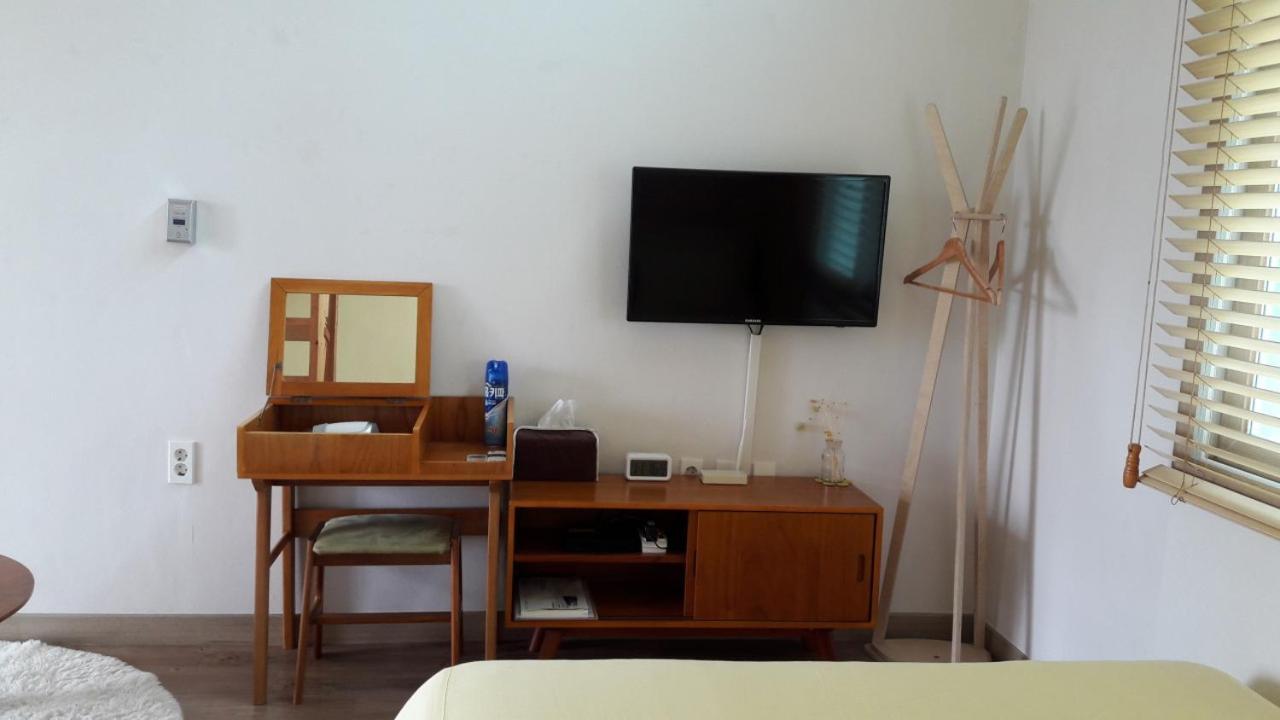 ג'גו Moon Forest Guesthouse מראה חיצוני תמונה
