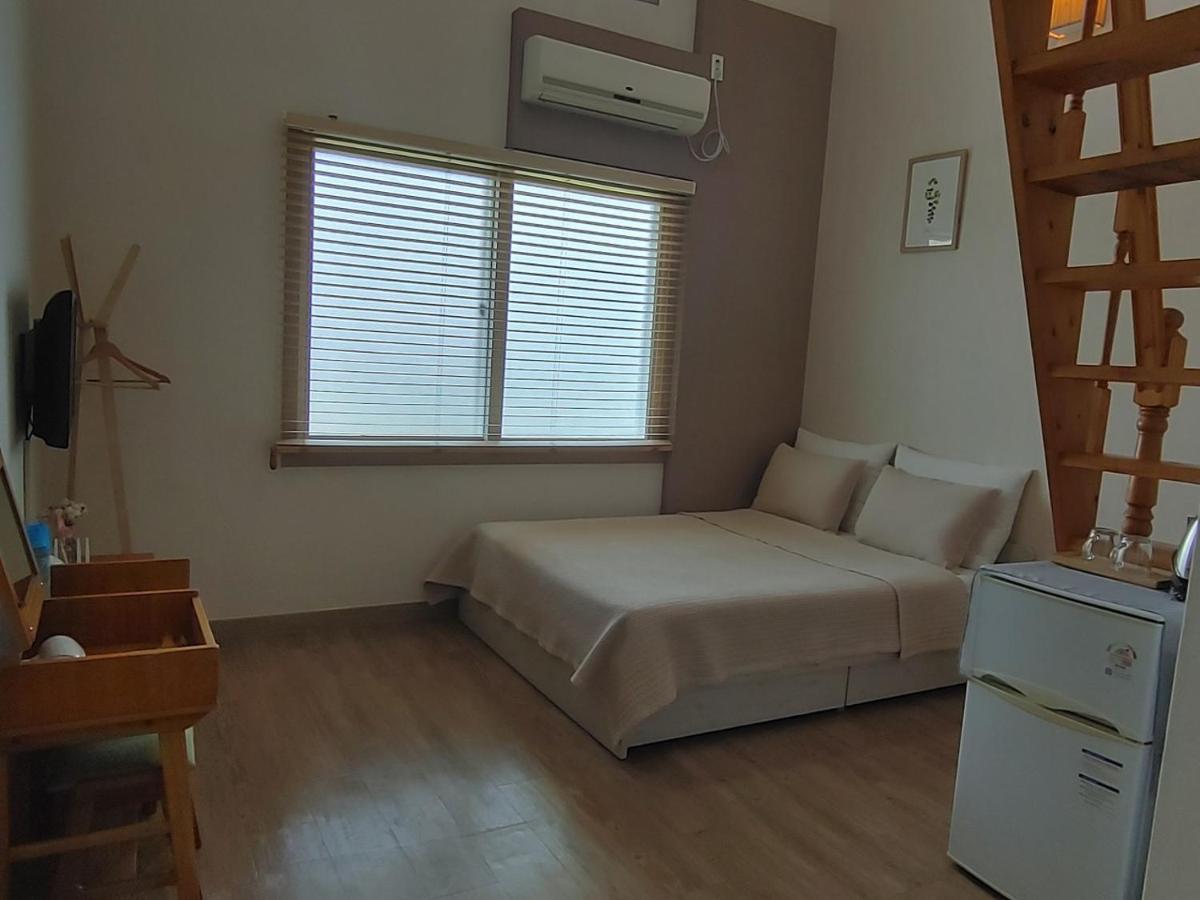 ג'גו Moon Forest Guesthouse מראה חיצוני תמונה