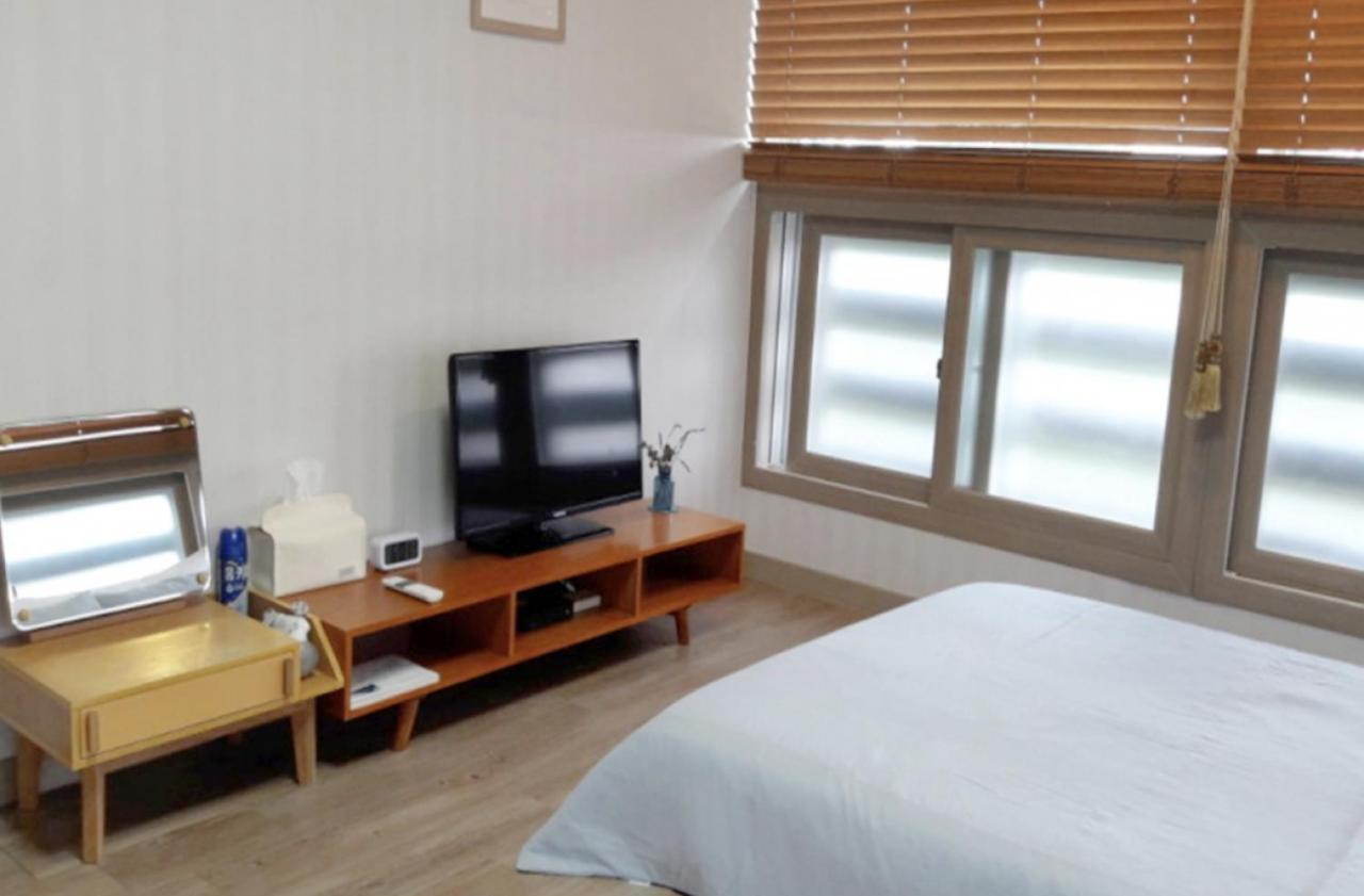 ג'גו Moon Forest Guesthouse מראה חיצוני תמונה
