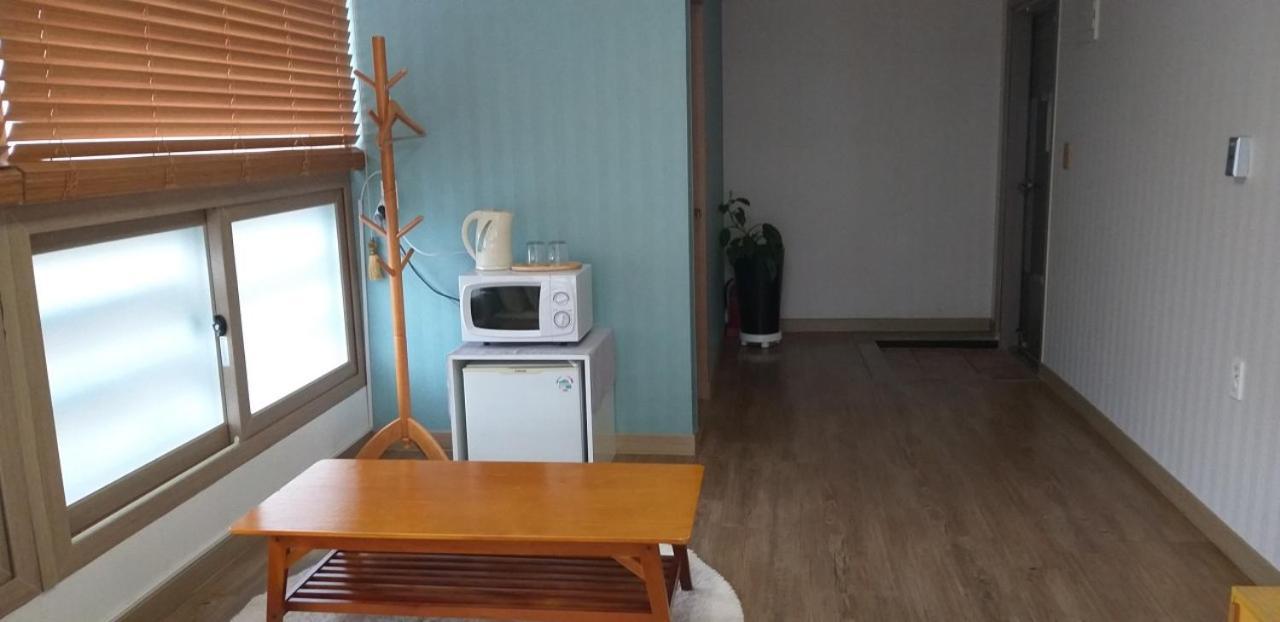 ג'גו Moon Forest Guesthouse מראה חיצוני תמונה